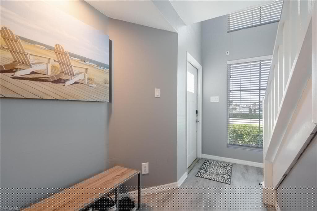 12142 Siesta Dr, Fort Myers Beach, FL 33931-25