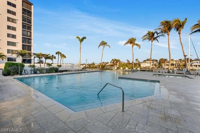 2340 Gulf Shore Blvd N 108, Naples, FL 34103-13