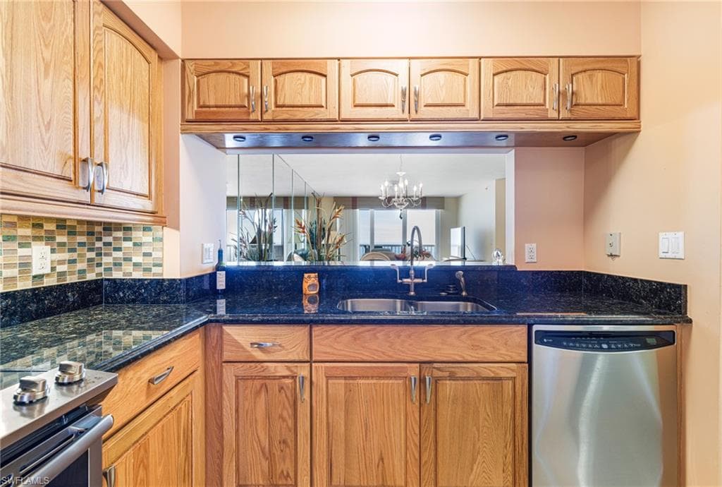 990 Cape Marco Dr 1003, Marco Island, FL 34145-14