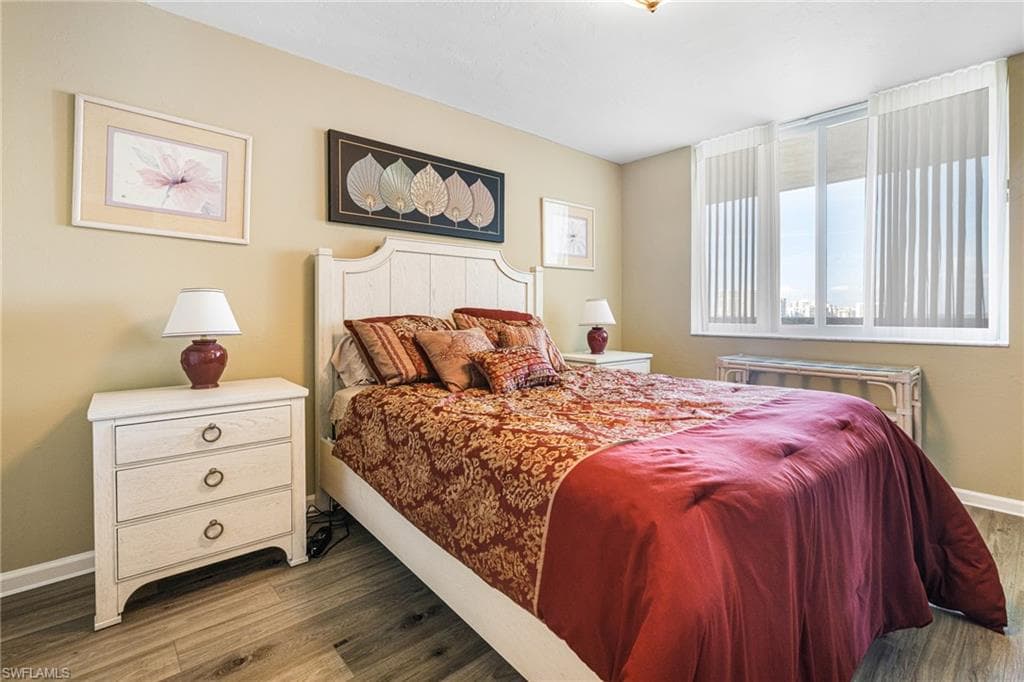990 Cape Marco Dr 1003, Marco Island, FL 34145-24