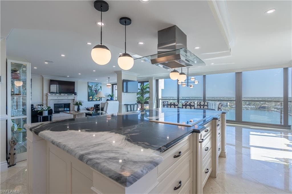 4031 Gulf Shore Blvd N Phie, Naples, FL 34103-14