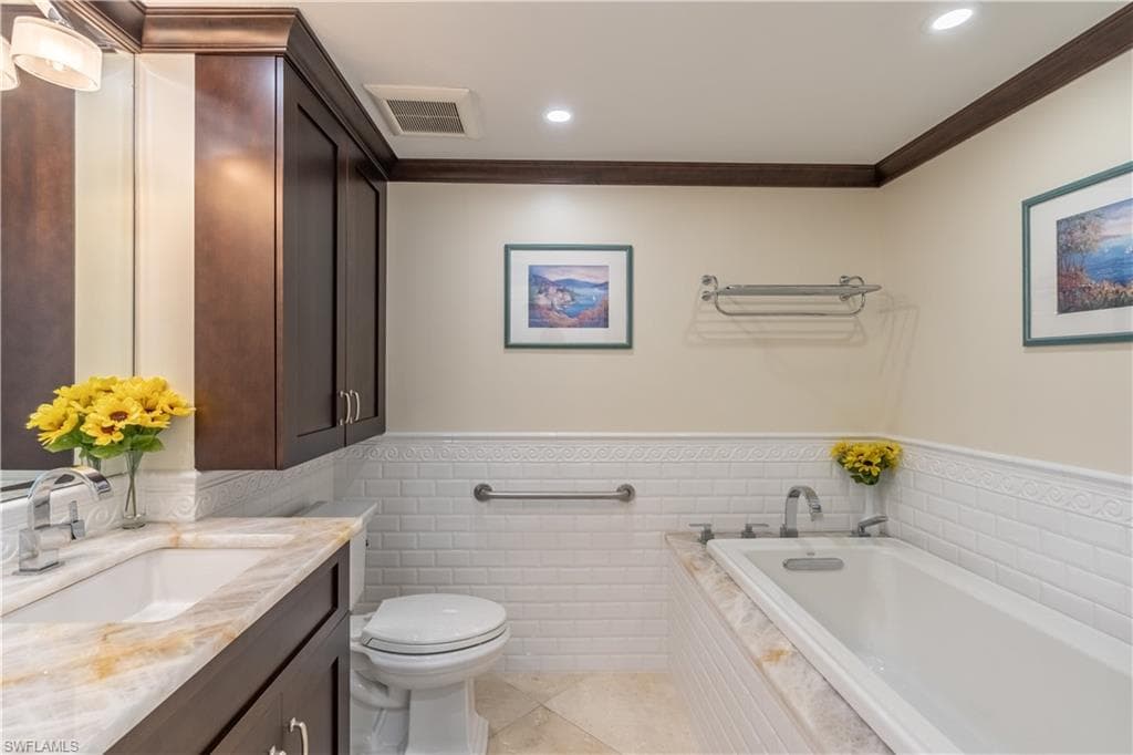 4031 Gulf Shore Blvd N Phie, Naples, FL 34103-28