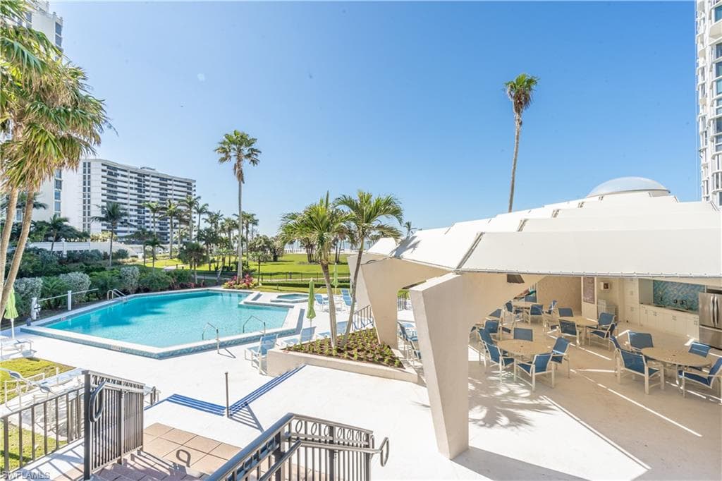 4031 Gulf Shore Blvd N Phie, Naples, FL 34103-38