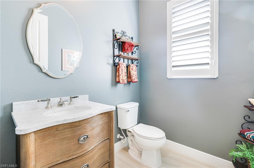 1409 Redona Way, Naples, FL 34113-18