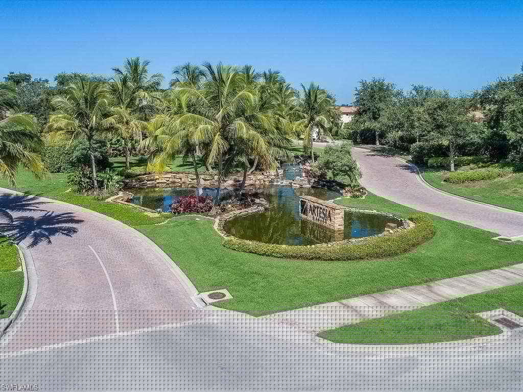 1409 Redona Way, Naples, FL 34113-39