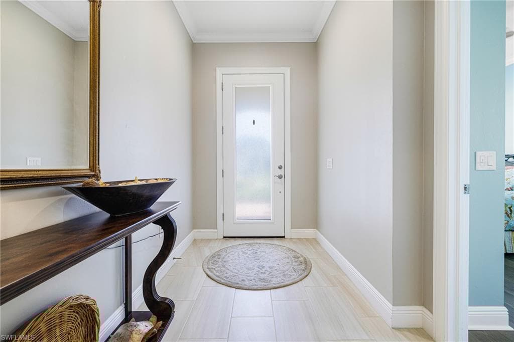 1409 Redona Way, Naples, FL 34113-4
