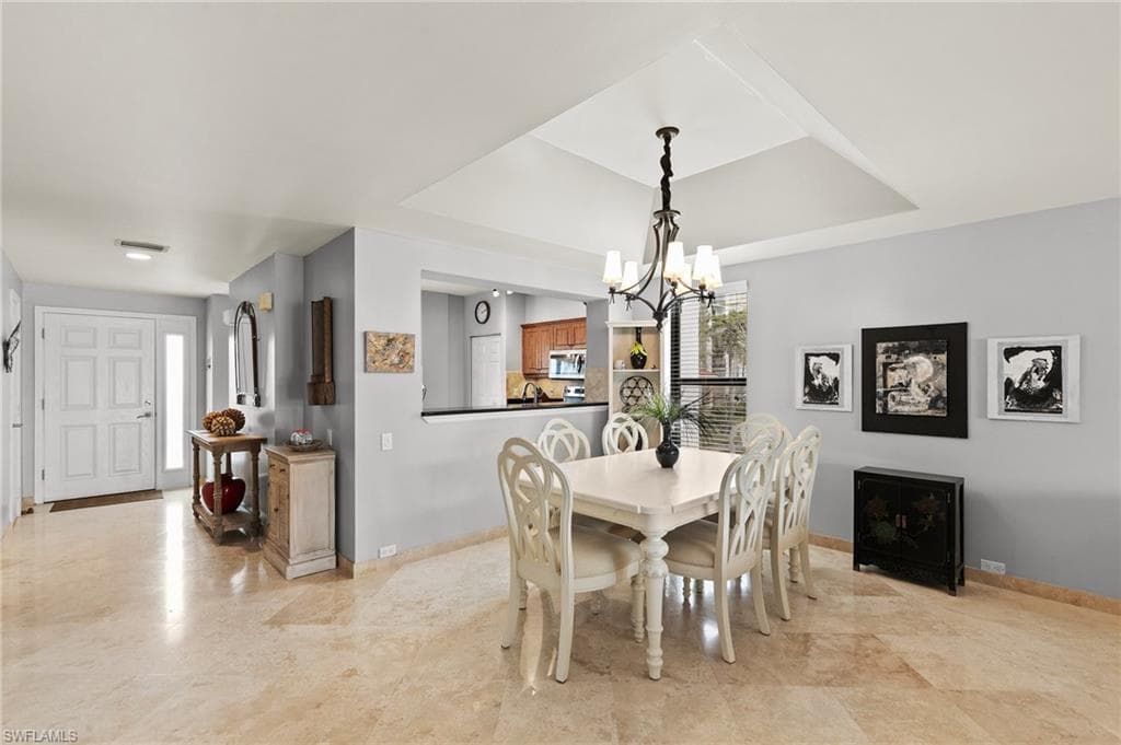 502 La Peninsula Blvd 502, Naples, FL 34113-17