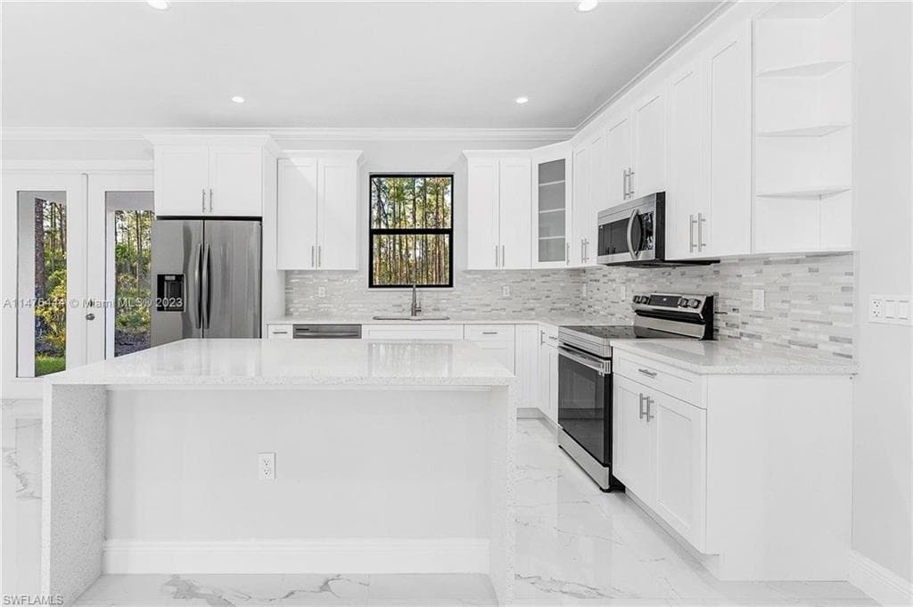4091 56th Ave NE, Naples, FL 34120-12