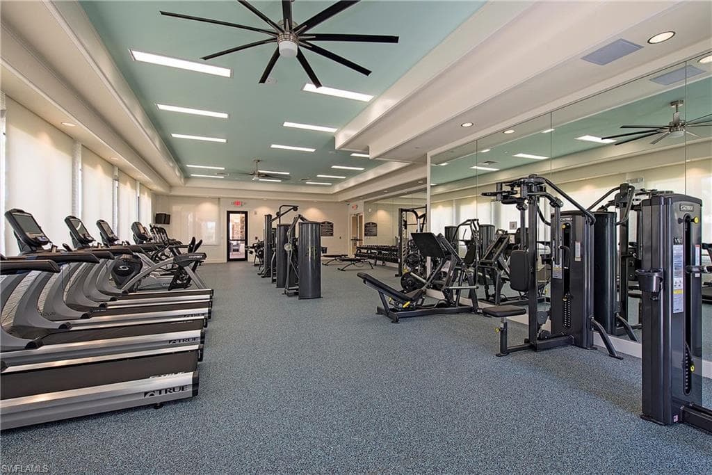 3487 Pacific Dr, Naples, FL 34119-34