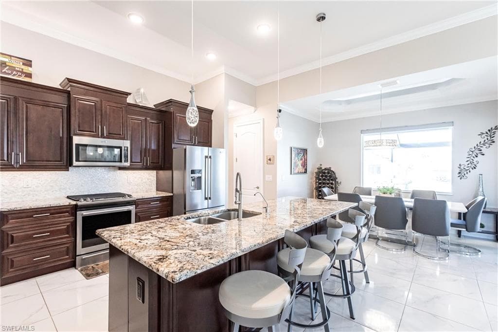 1813 21st Ter, Cape Coral, FL 33990-12
