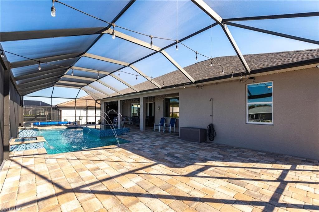 1813 21st Ter, Cape Coral, FL 33990-35
