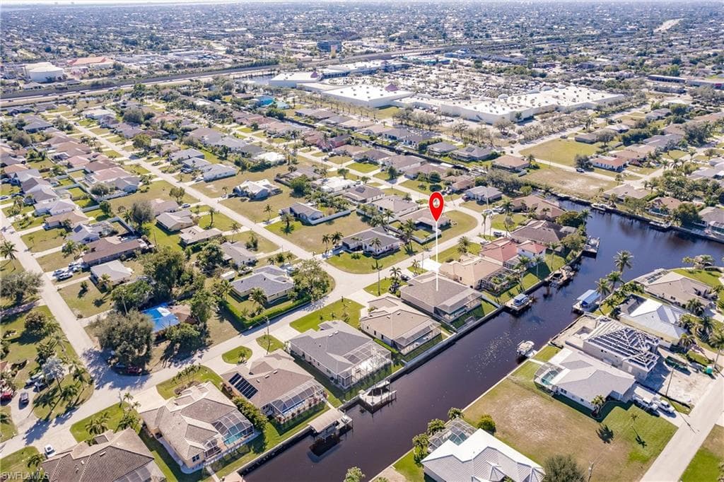 1813 21st Ter, Cape Coral, FL 33990-48