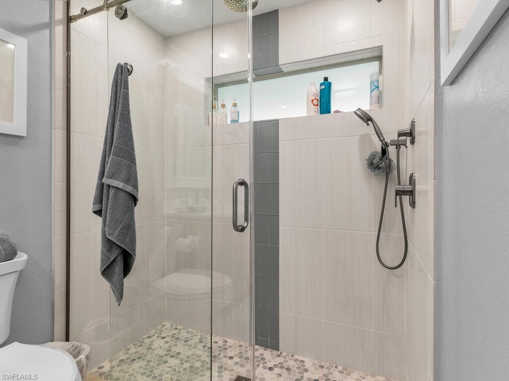 298 Shadowridge Ct, Marco Island, FL 34145-17