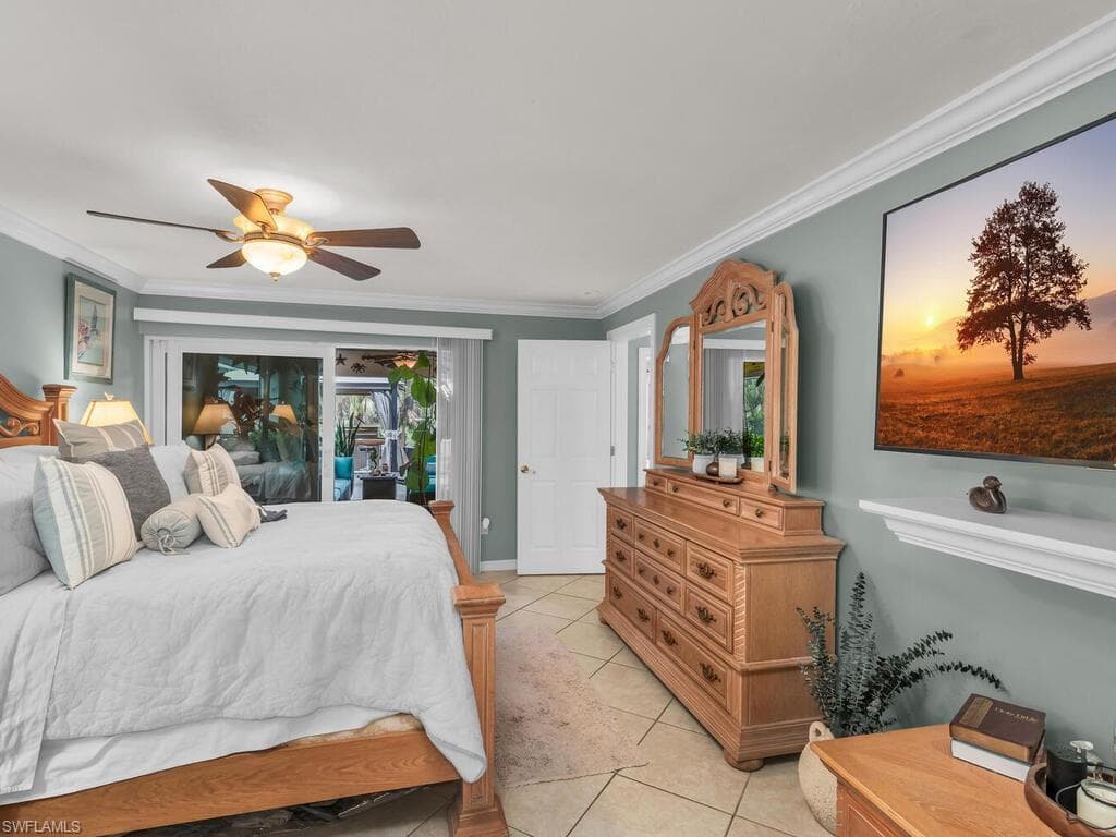 298 Shadowridge Ct, Marco Island, FL 34145-18