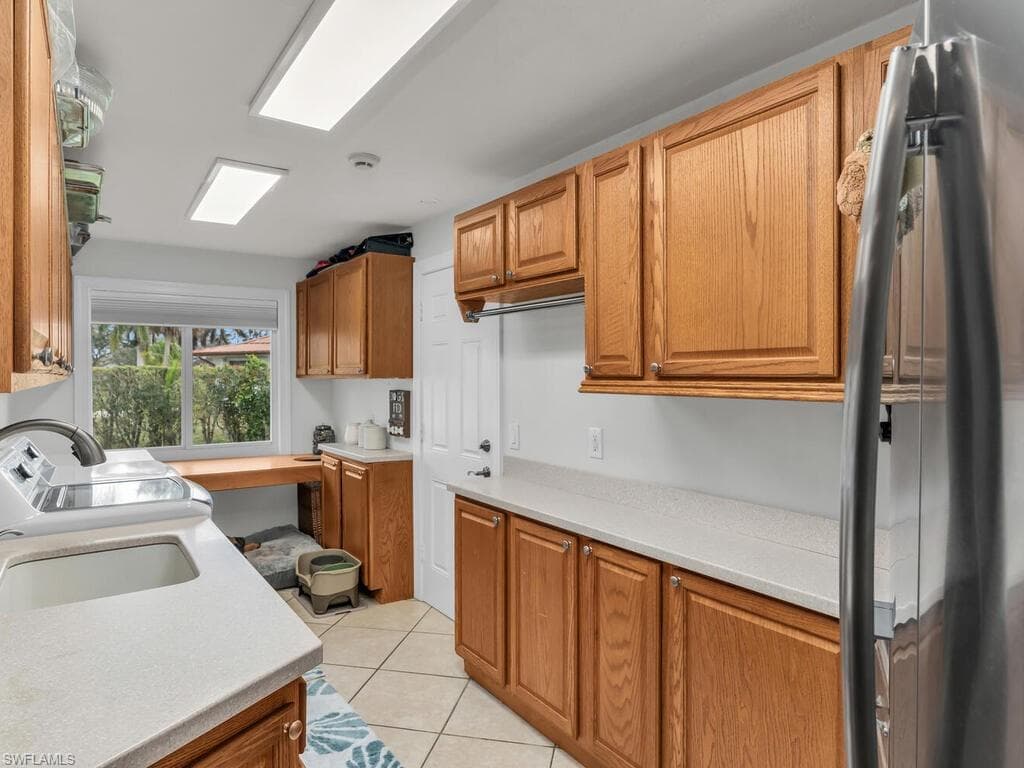 298 Shadowridge Ct, Marco Island, FL 34145-25