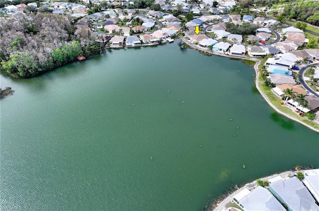 10721 Pearl Bay Cir, Estero, FL 33928-24