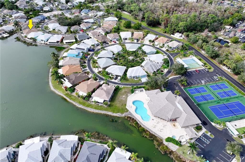 10721 Pearl Bay Cir, Estero, FL 33928-27