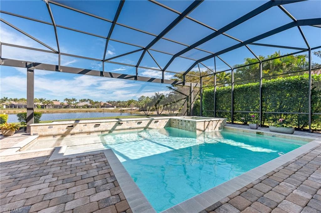 11955 Maidstone Ct, Naples, FL 34120-32