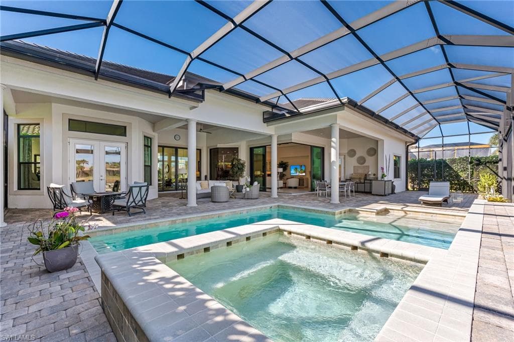 11955 Maidstone Ct, Naples, FL 34120-36