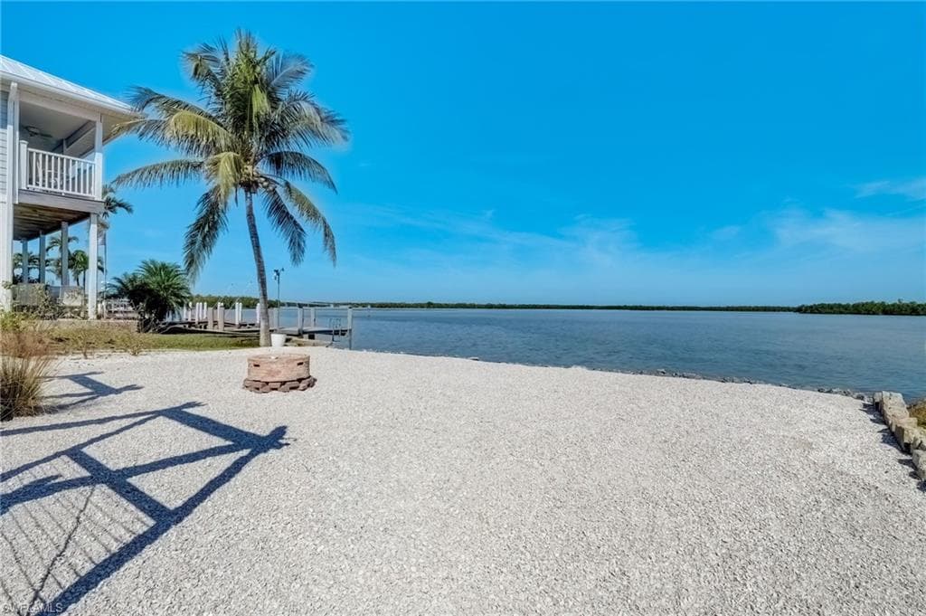 107 Bayshore Way, Goodland, FL 34140-14