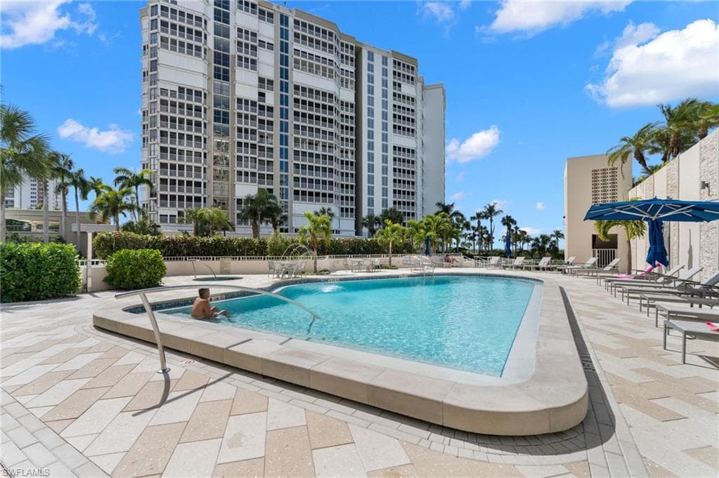 4451 Gulf Shore Blvd N 1901, Naples, FL 34103-35