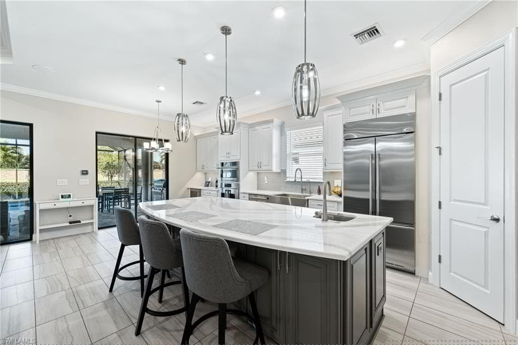 8139 Lucello Ter S, Naples, FL 34114-13