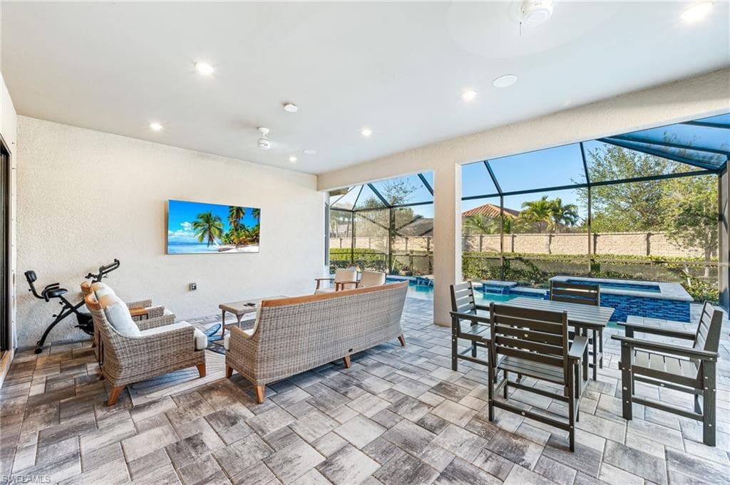 8139 Lucello Ter S, Naples, FL 34114-32