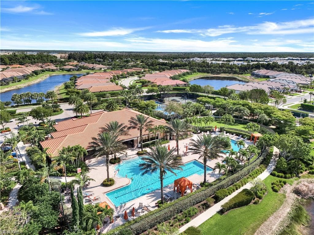 8139 Lucello Ter S, Naples, FL 34114-41