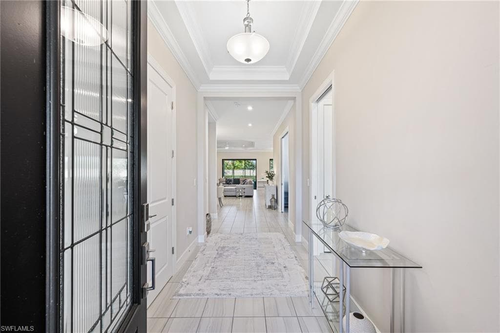 8139 Lucello Ter S, Naples, FL 34114-5
