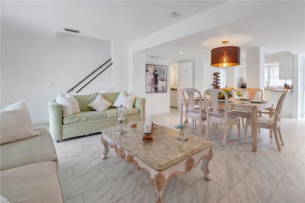 14 Watercolor Way 14, Naples, FL 34113-1