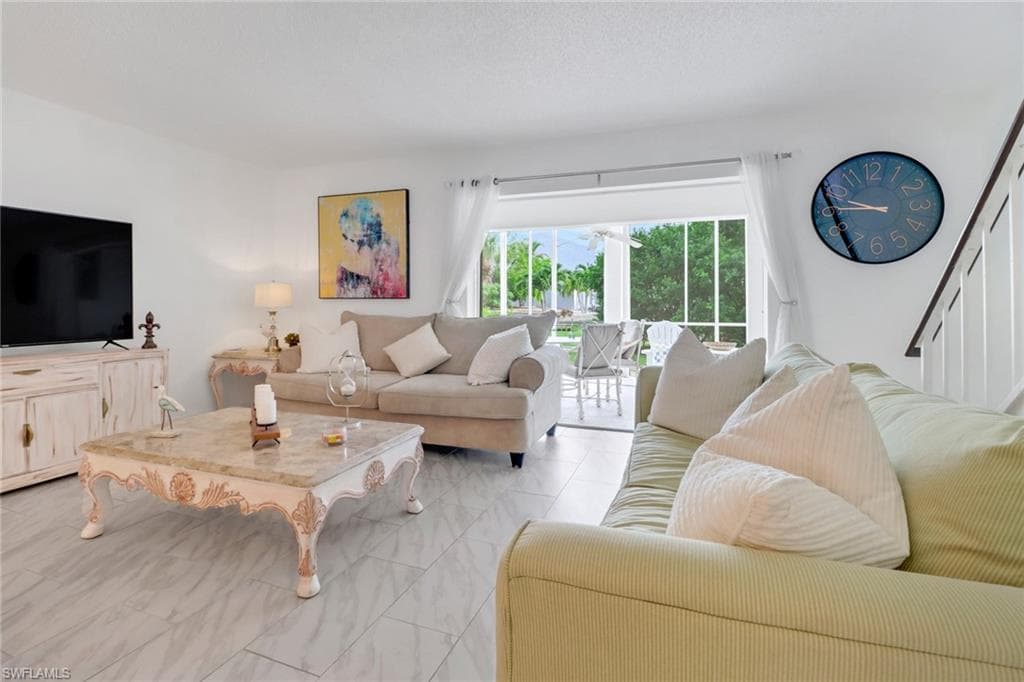 14 Watercolor Way 14, Naples, FL 34113-8