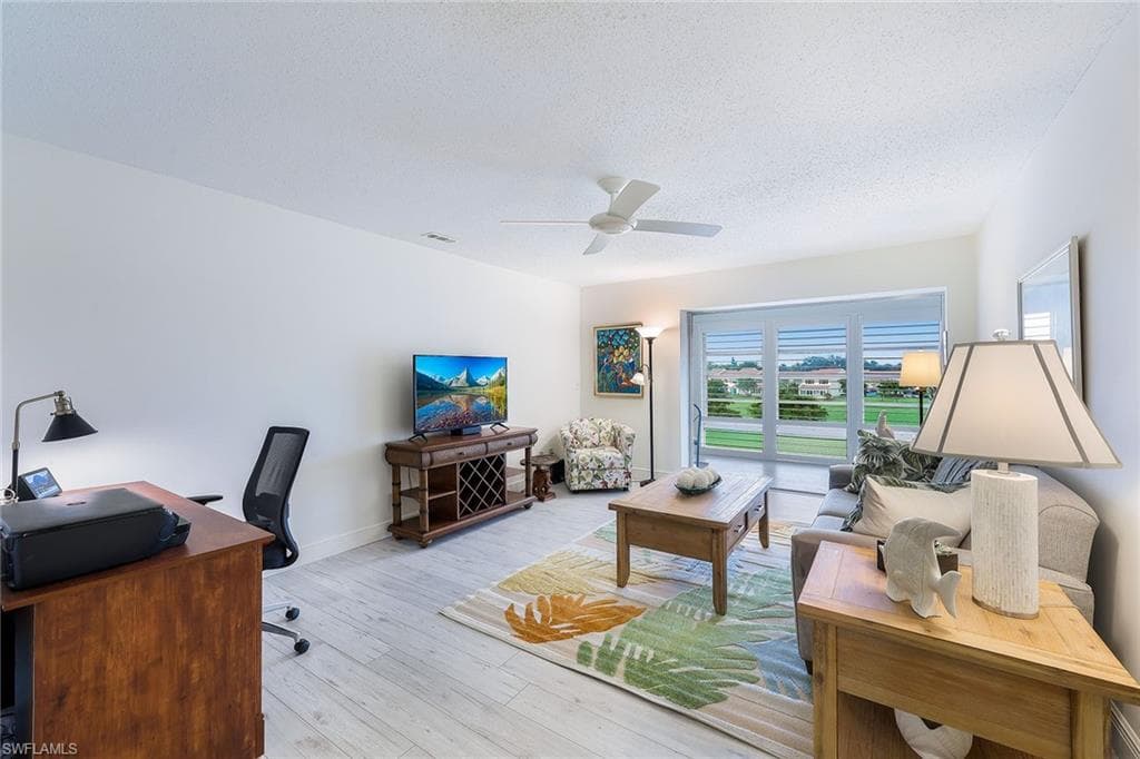 315 Saint Andrews Blvd A32, Naples, FL 34113-9