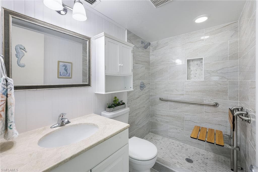 315 Saint Andrews Blvd A32, Naples, FL 34113-23