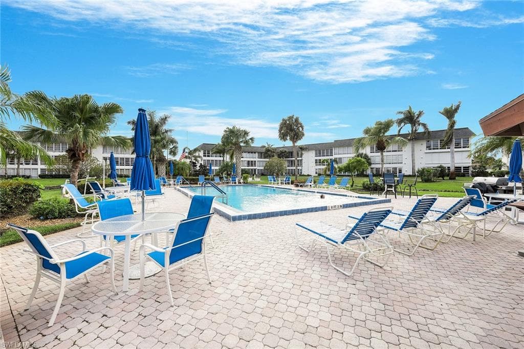 315 Saint Andrews Blvd A32, Naples, FL 34113-36