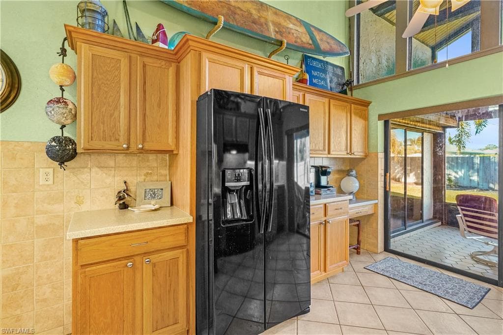 683 96th Ave N, Naples, FL 34108-18