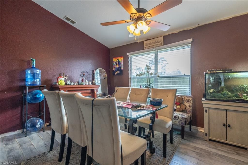 3421 68th Ave NE, Naples, FL 34120-7