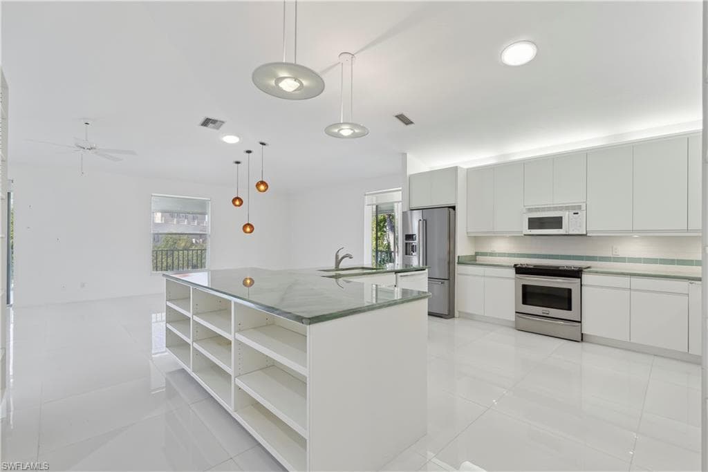 940 Sand Dune Dr, Marco Island, FL 34145-13