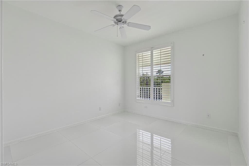 940 Sand Dune Dr, Marco Island, FL 34145-17