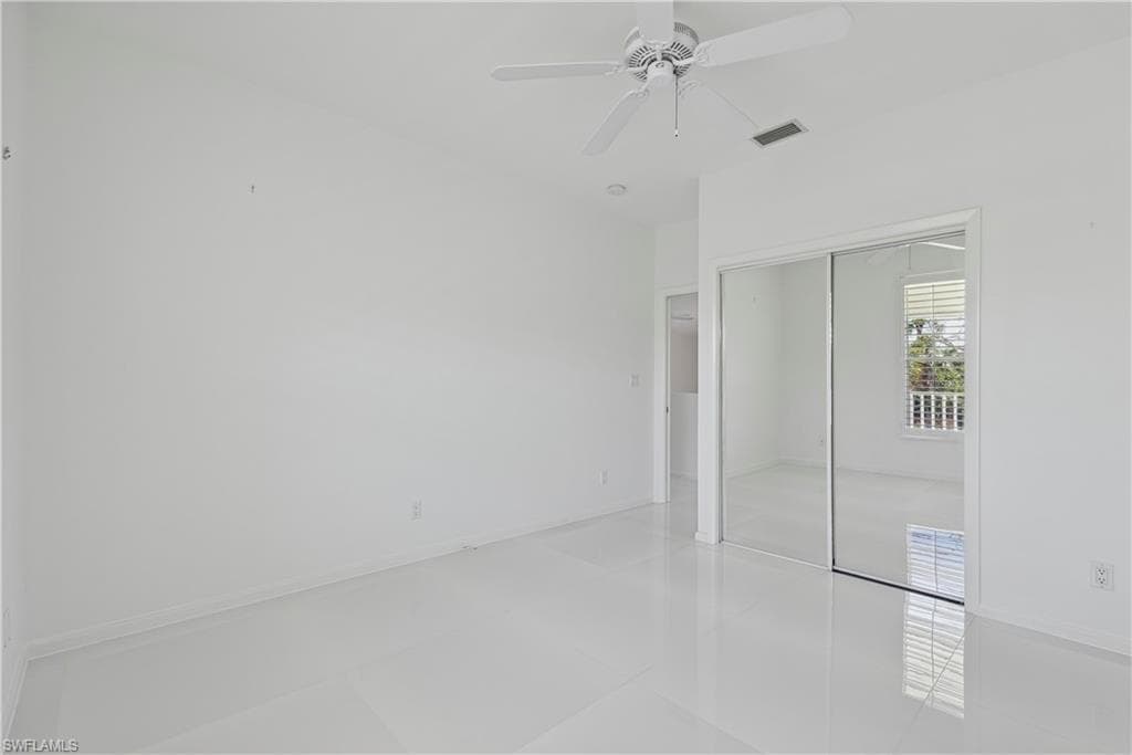 940 Sand Dune Dr, Marco Island, FL 34145-18
