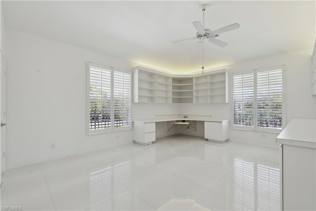 940 Sand Dune Dr, Marco Island, FL 34145-24