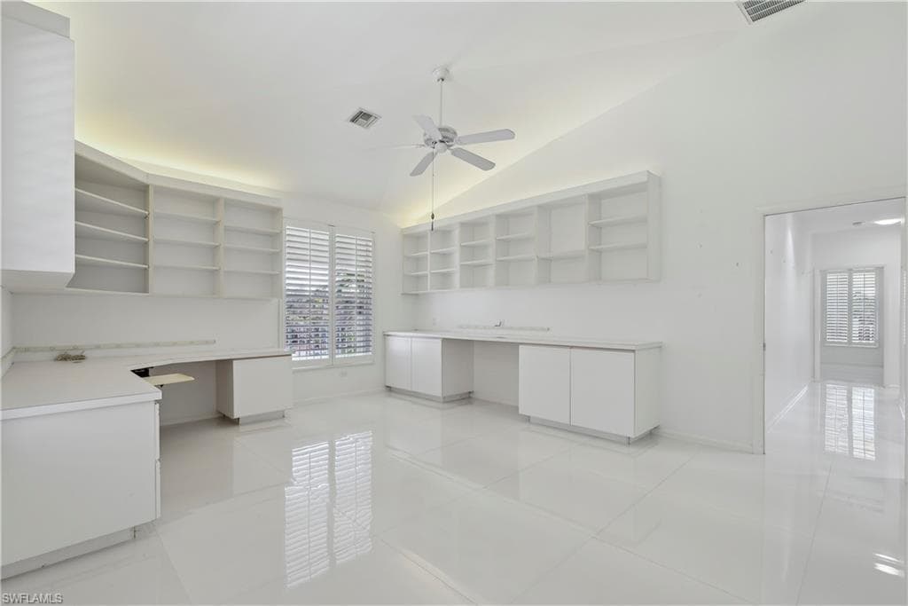 940 Sand Dune Dr, Marco Island, FL 34145-25
