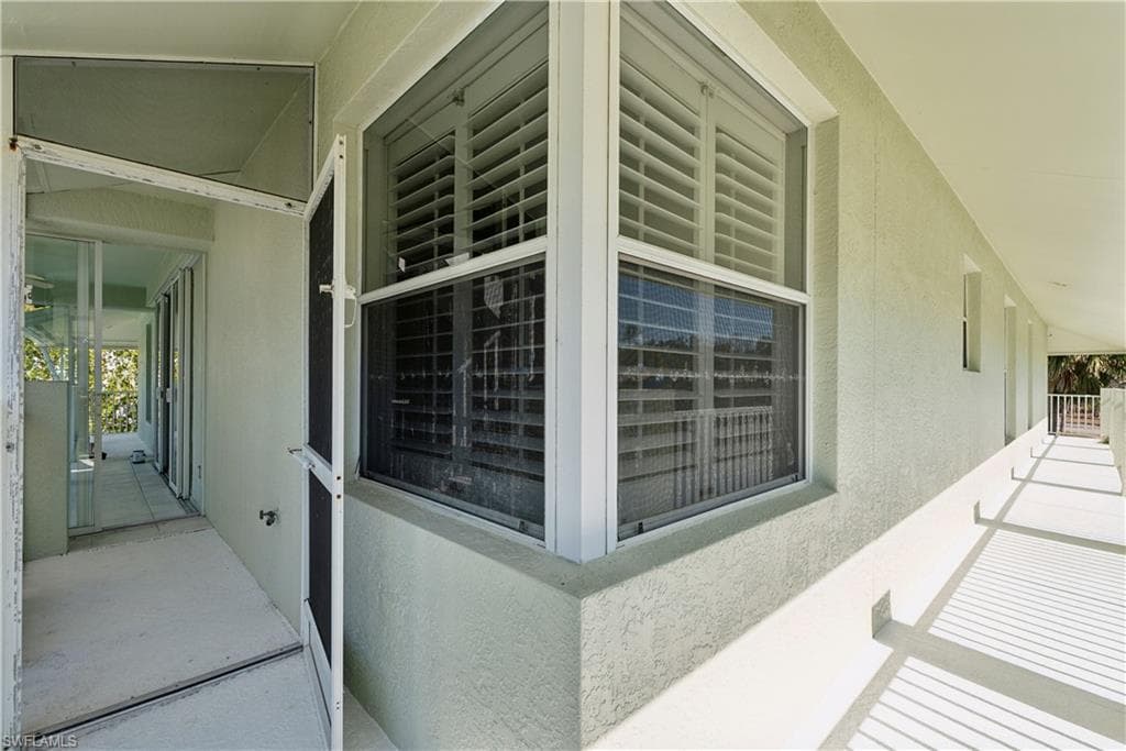 940 Sand Dune Dr, Marco Island, FL 34145-34