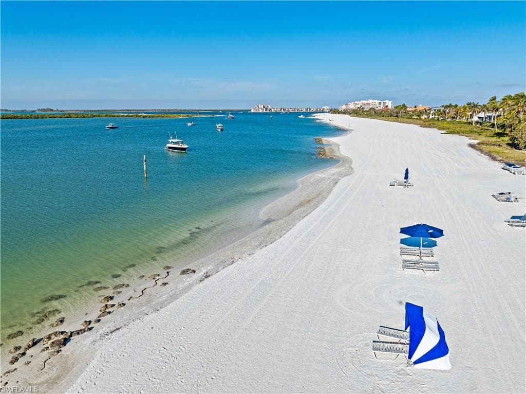 940 Sand Dune Dr, Marco Island, FL 34145-49