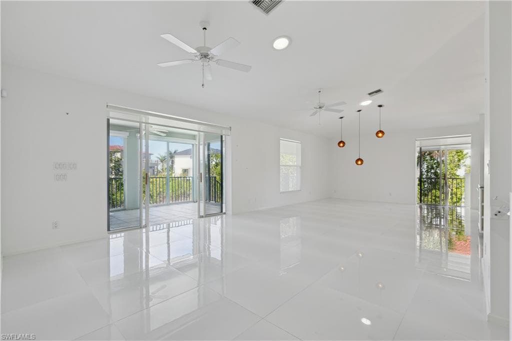 940 Sand Dune Dr, Marco Island, FL 34145-4