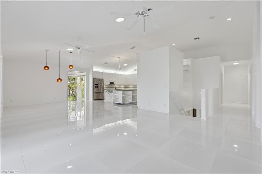 940 Sand Dune Dr, Marco Island, FL 34145-5