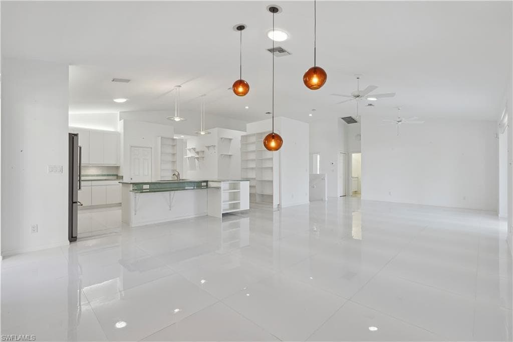 940 Sand Dune Dr, Marco Island, FL 34145-6