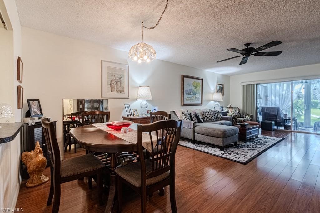 5451 Rattlesnake Hamm Rd D-108, Naples, FL 34113-4