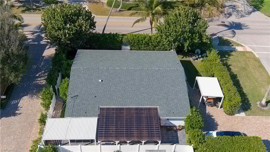 725 2nd St S 4/5, Naples, FL 34102-23