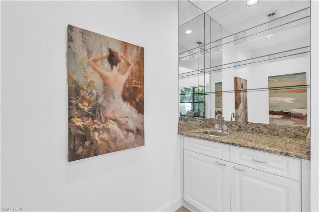 75 Emerald Woods Dr G8, Naples, FL 34108-7