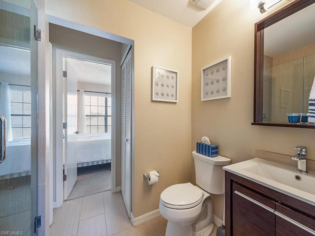 43 Marco Villas Dr K5, Marco Island, FL 34145-10